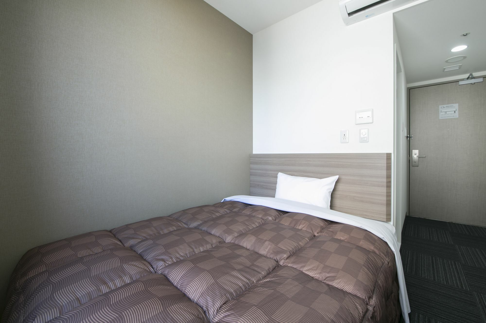 Washington R&B Hotel Shin Osaka Kitaguchi Exterior foto